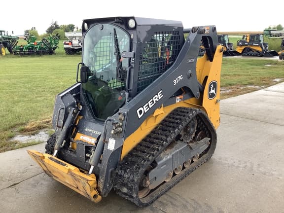 Image of John Deere 317G equipment image 1