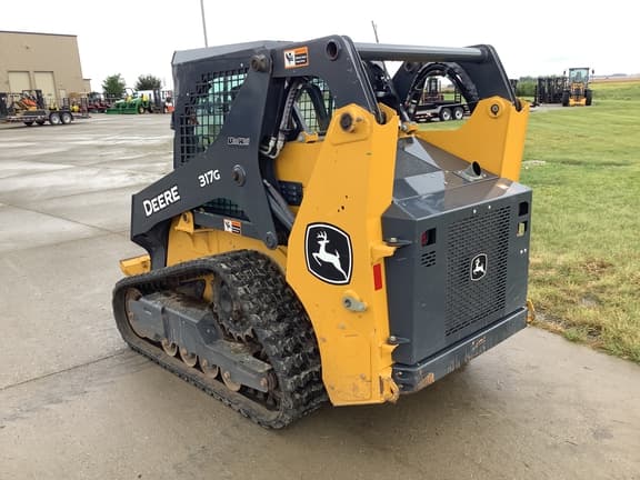 Image of John Deere 317G equipment image 3