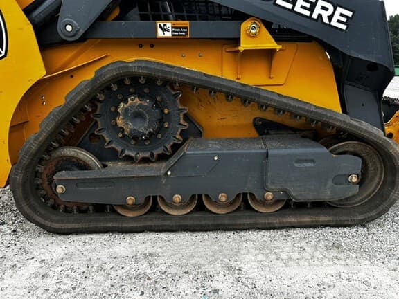 Image of John Deere 317G equipment image 1