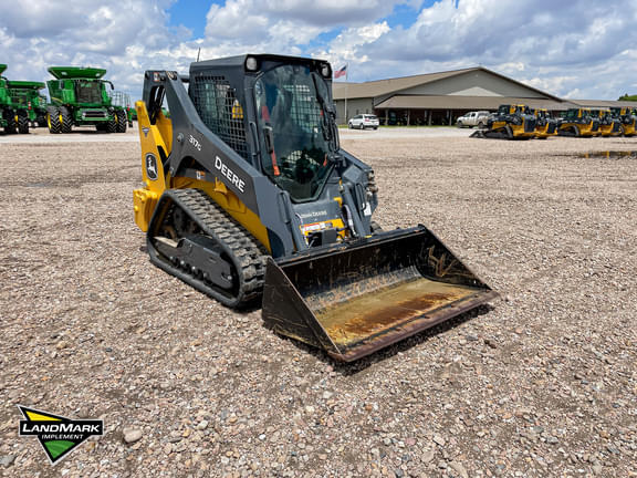 Image of John Deere 317G equipment image 2