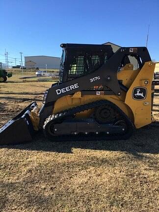 Image of John Deere 317G equipment image 2