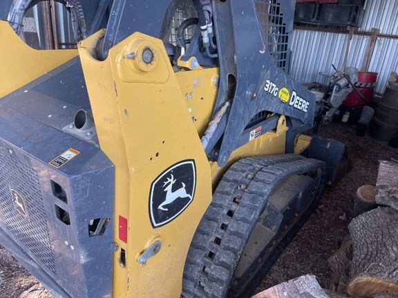 2022 John Deere 317G Equipment Image0