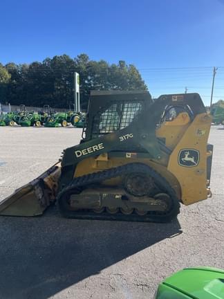 Image of John Deere 317G equipment image 4