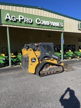 Image of John Deere 317G equipment image 1