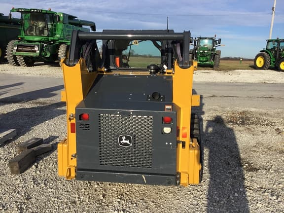 Image of John Deere 317G equipment image 4