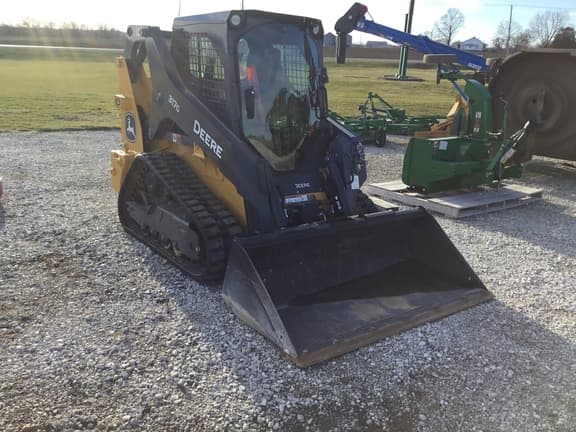 Image of John Deere 317G equipment image 2