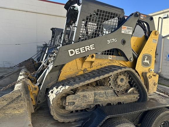 Image of John Deere 317G equipment image 1