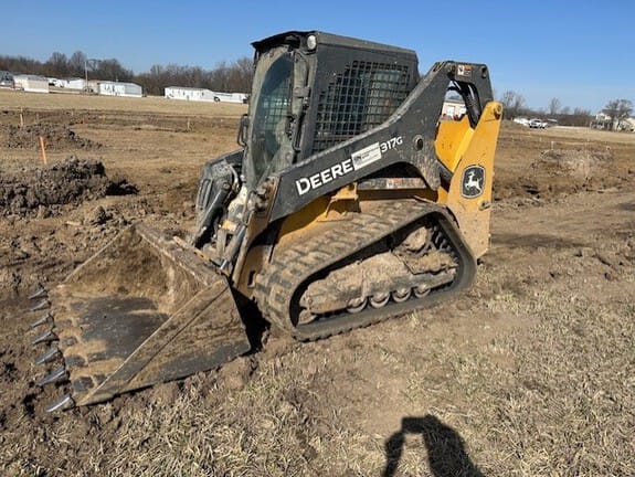 Main image John Deere 317G