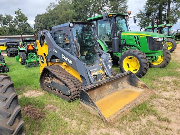 Image of John Deere 317G equipment image 1