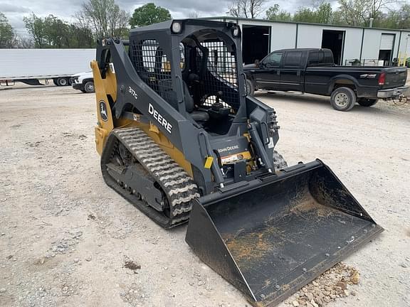 Image of John Deere 317G equipment image 2