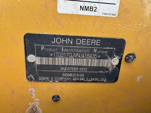 Image of John Deere 317G equipment image 4