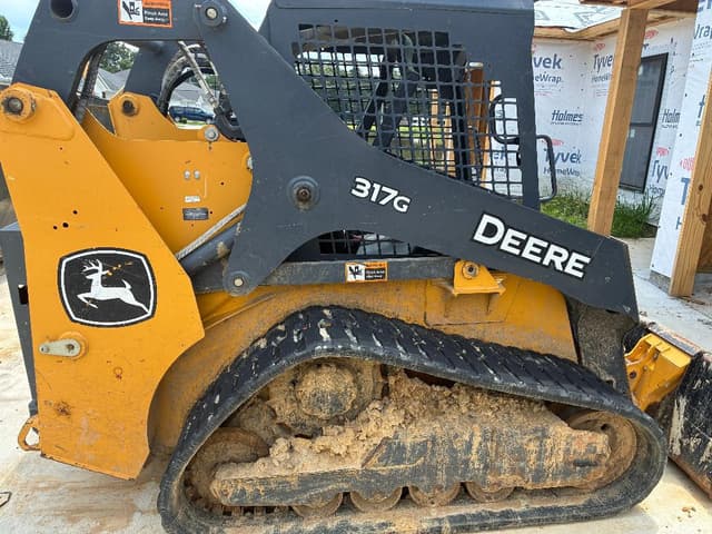 Image of John Deere 317G equipment image 1
