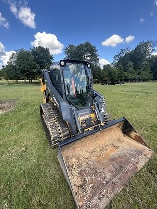 Image of John Deere 317G equipment image 3