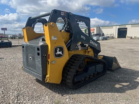Image of John Deere 317G equipment image 4