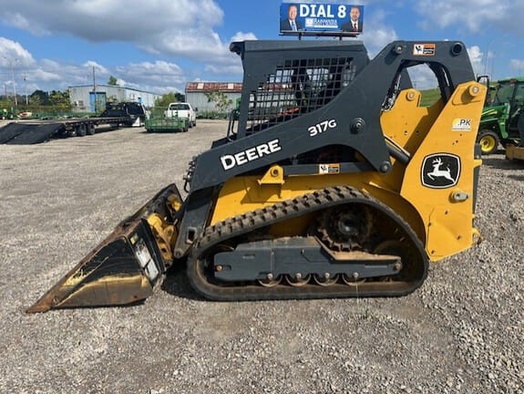 2022 John Deere 317G Equipment Image0