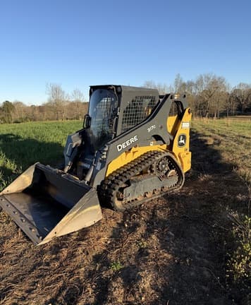 Image of John Deere 317G equipment image 2