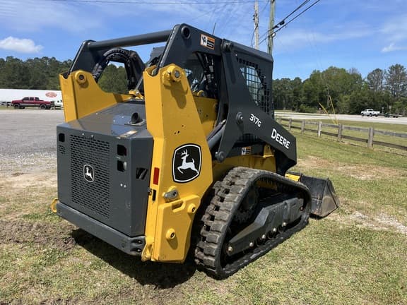 Image of John Deere 317G equipment image 4