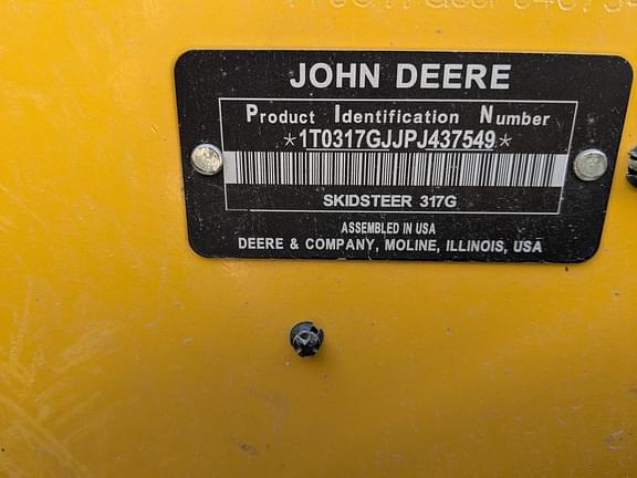 Image of John Deere 317G equipment image 2