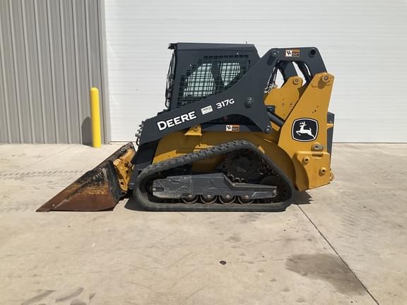 Image of John Deere 317G Primary image