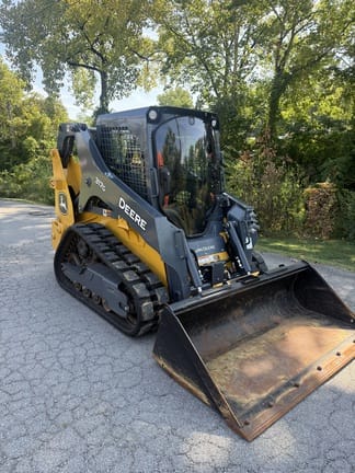 2022 John Deere 317G Equipment Image0