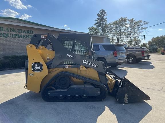 Image of John Deere 317G equipment image 2