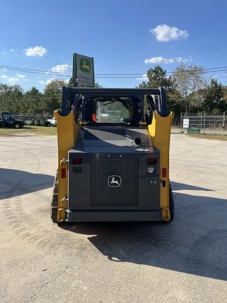 Image of John Deere 317G equipment image 4