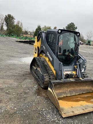 2022 John Deere 317G Equipment Image0