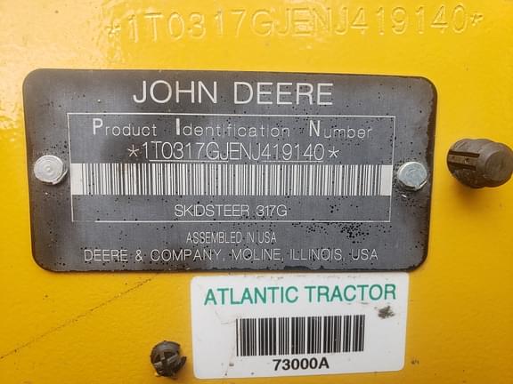 Image of John Deere 317G equipment image 4