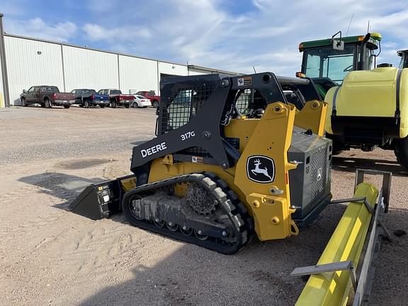 Image of John Deere 317G equipment image 2