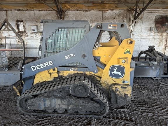 Image of John Deere 317G Image 0