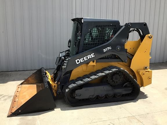 Image of John Deere 317G equipment image 1