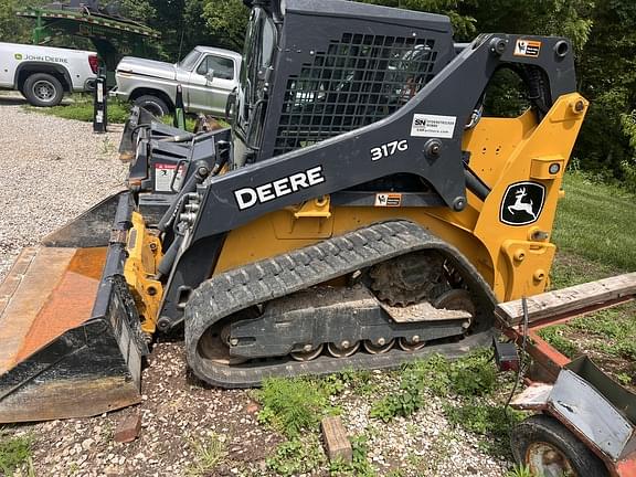 Image of John Deere 317G Primary image