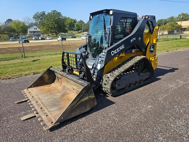 Image of John Deere 317G equipment image 2