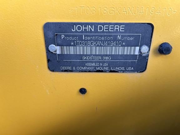 Image of John Deere 318G equipment image 2