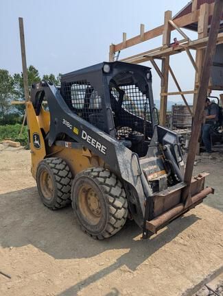 2022 John Deere 318G Equipment Image0