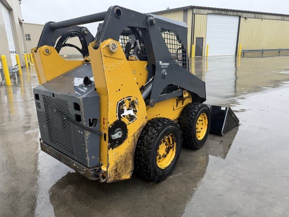 Image of John Deere 318G equipment image 2