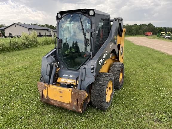 Image of John Deere 318G equipment image 2
