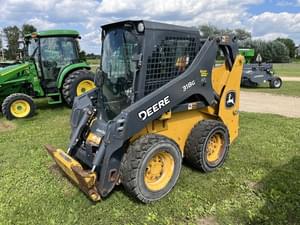 2022 John Deere 318G Image