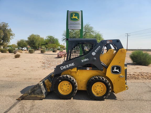Main image John Deere 318G