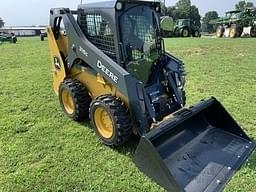 Image of John Deere 318G equipment image 2