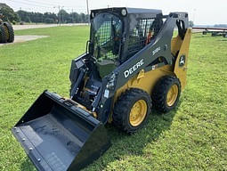 Image of John Deere 318G Primary Image