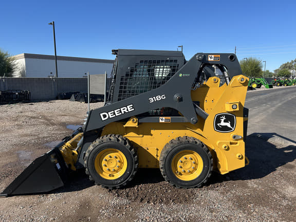 Image of John Deere 318G equipment image 1