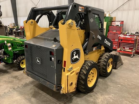 Image of John Deere 318G equipment image 3