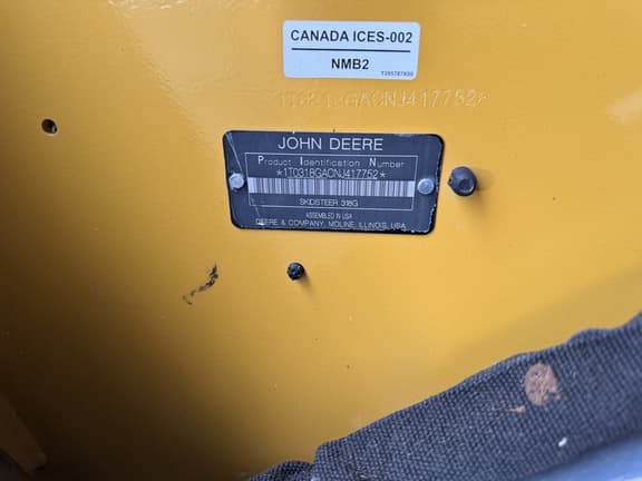 Image of John Deere 318G equipment image 2