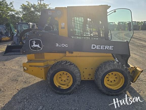 Image of John Deere 320G equipment image 1