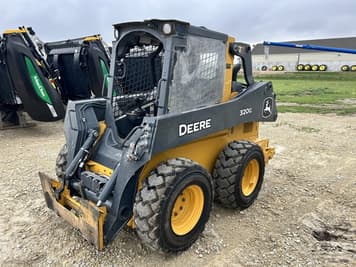 Main image John Deere 320G