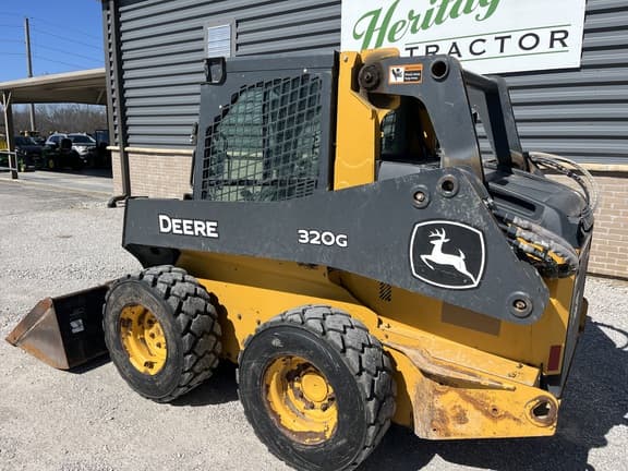 Image of John Deere 320G equipment image 3