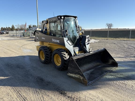 Image of John Deere 320G Primary image