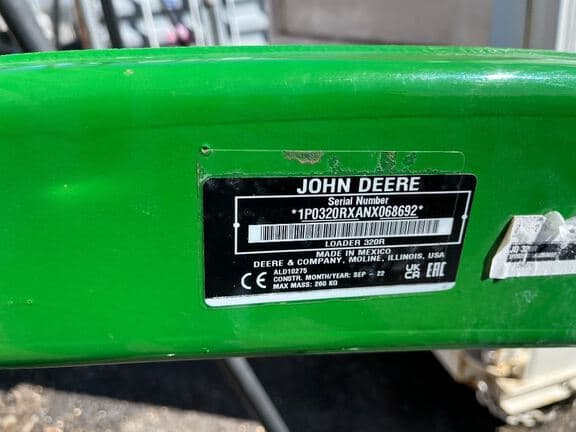 Image of John Deere 320R equipment image 4