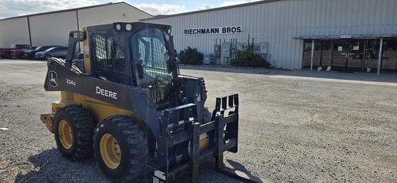 Image of John Deere 324G equipment image 4